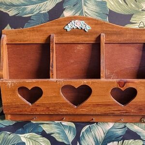 Wooden Heart Wall Organizer - Brown